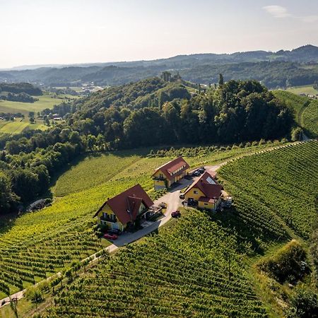 Weingut-Gaestehaus Birnstingl Gamlitz Exteriör bild